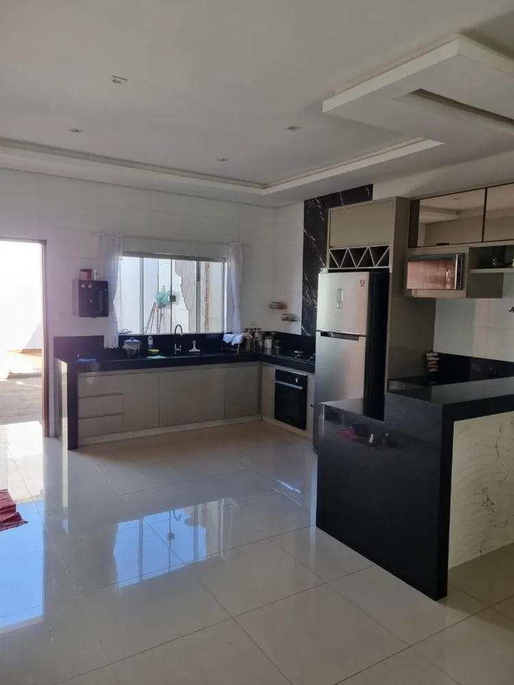 Casa, 3 quartos, 110 m² - Foto 1
