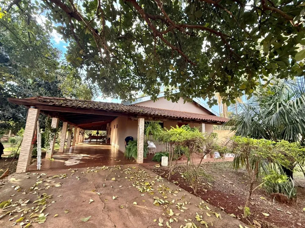 Chácara, 4 quartos, 5000 m² - Foto 1