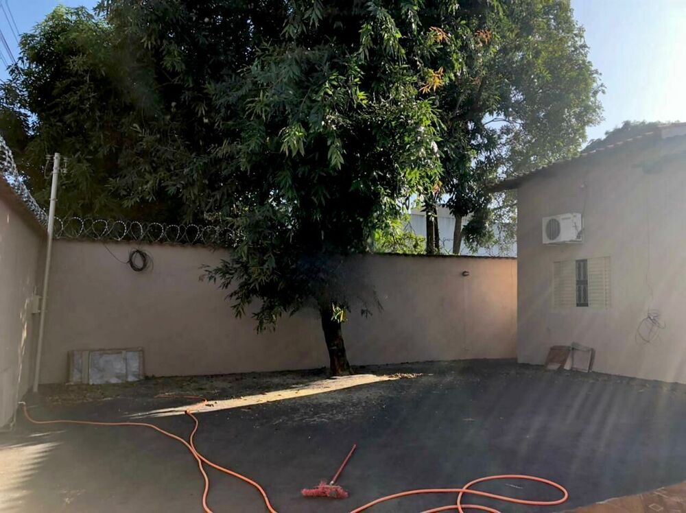Casa à venda e aluguel com 3 quartos, 90m² - Foto 4