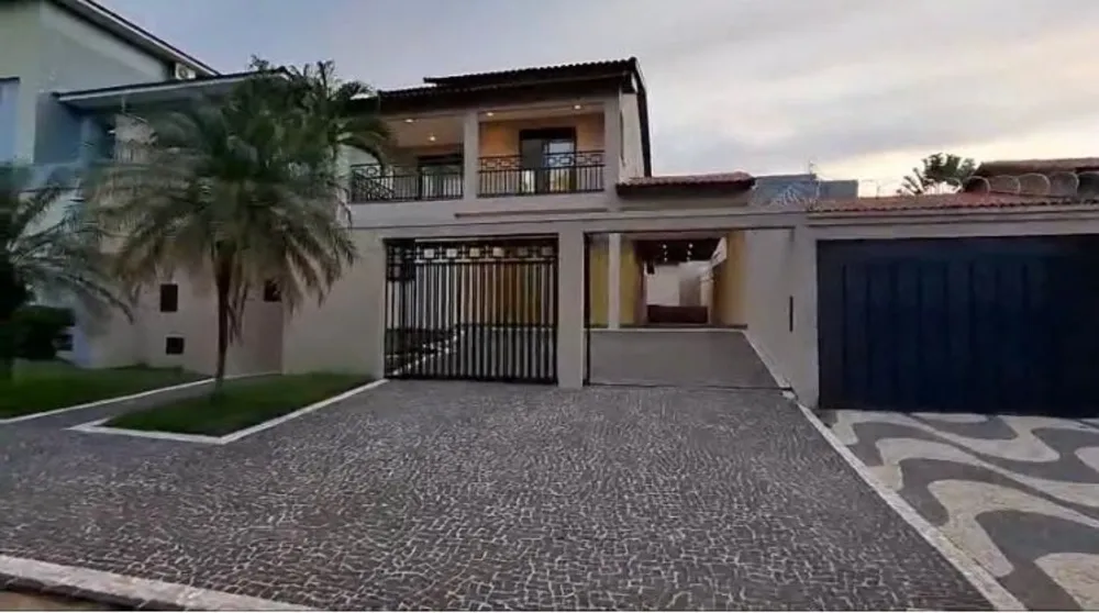 Casa, 3 quartos, 290 m² - Foto 1