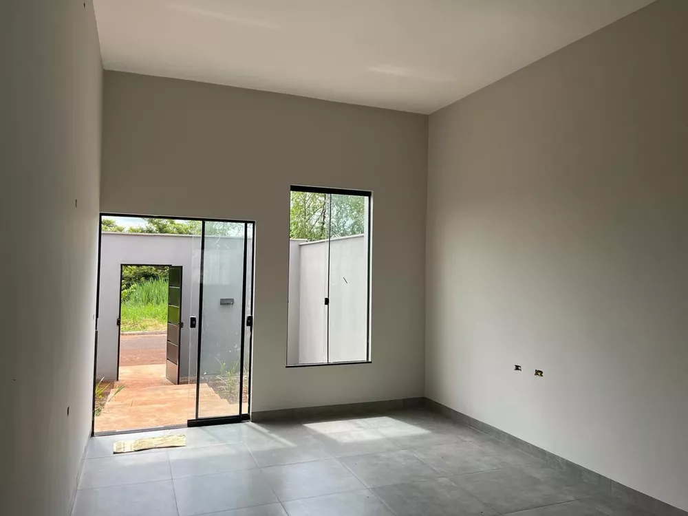 Casa à venda e aluguel com 3 quartos, 250m² - Foto 3