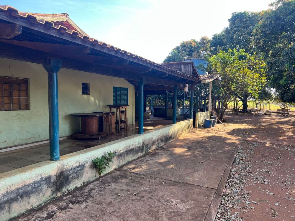 Sítio à venda com 2 quartos, 1M2 - Foto 1