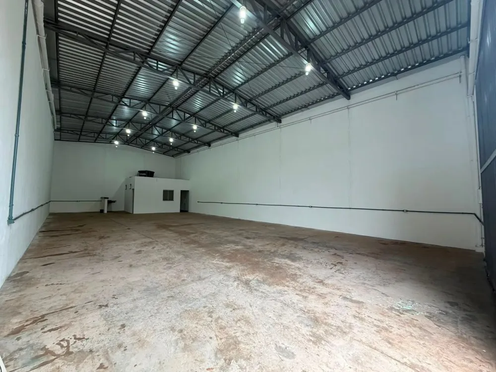 Depósito-Galpão, 250 m² - Foto 2