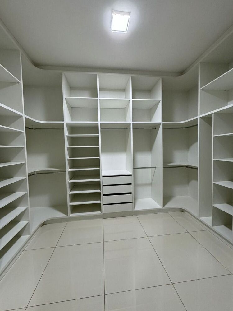 Casa à venda com 3 quartos, 90m² - Foto 2