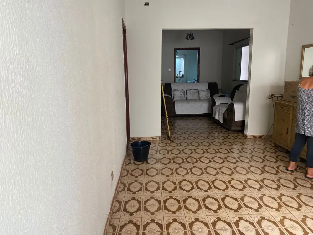 Casa, 3 quartos, 250 m² - Foto 4