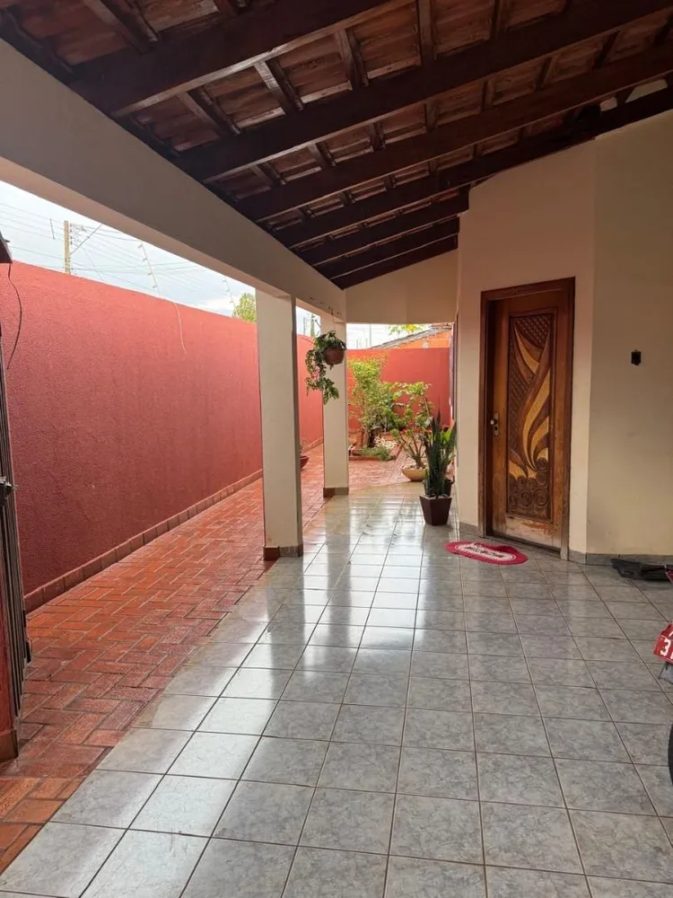 Casa, 3 quartos, 220 m² - Foto 2