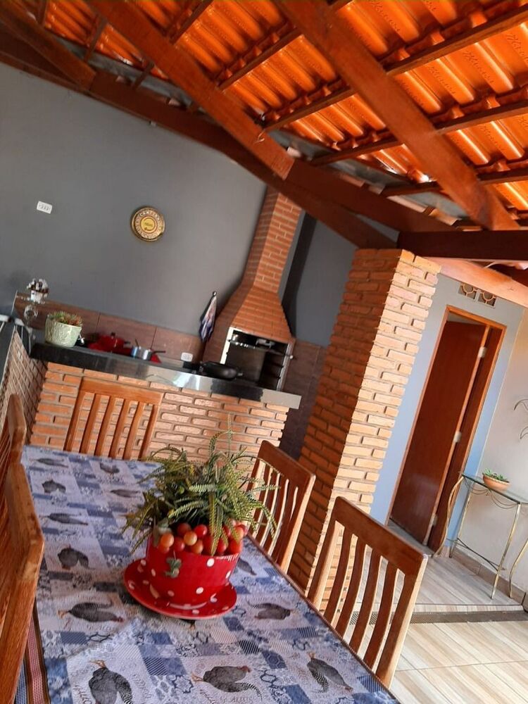Casa à venda com 3 quartos, 162m² - Foto 4