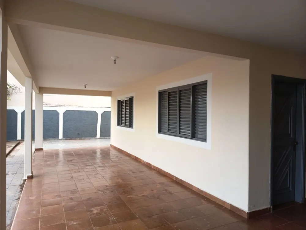 Casa, 3 quartos, 200 m² - Foto 3