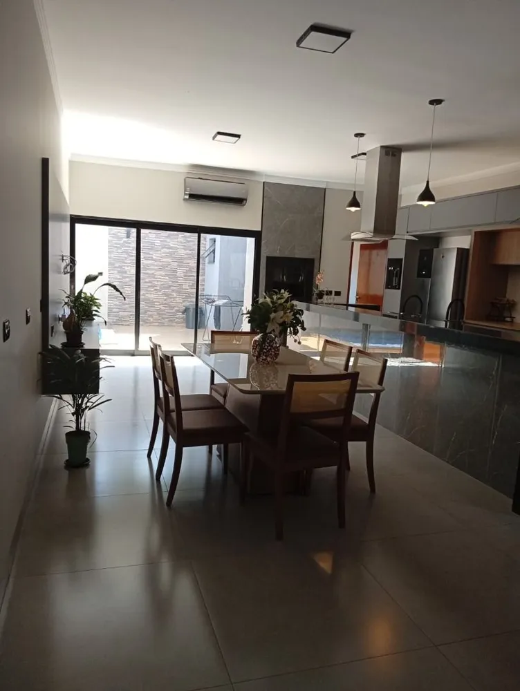 Casa, 3 quartos, 280 m² - Foto 3