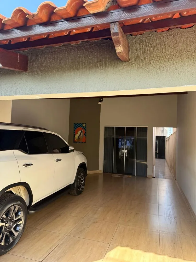 Casa, 3 quartos, 220 m² - Foto 1