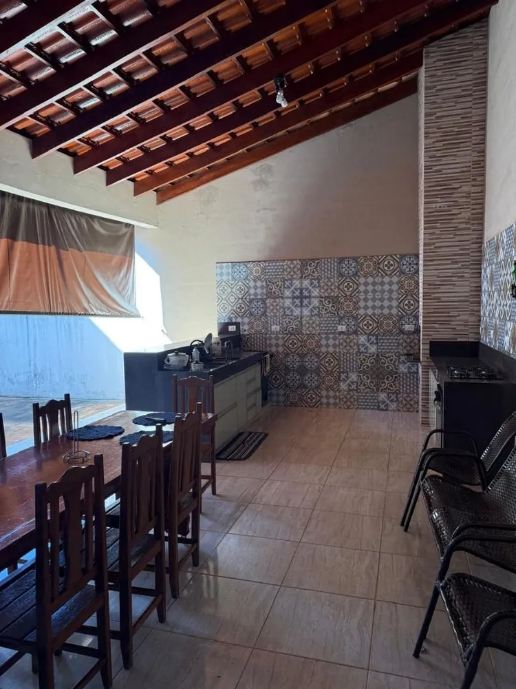 Casa, 3 quartos, 220 m² - Foto 8