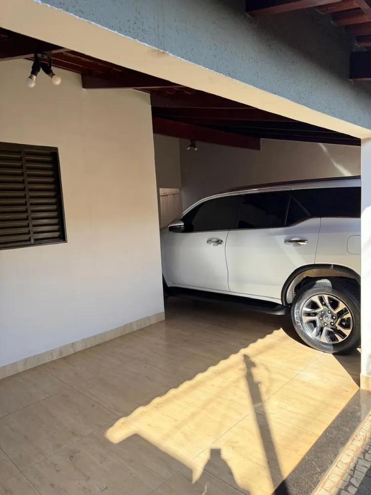 Casa, 3 quartos, 220 m² - Foto 2