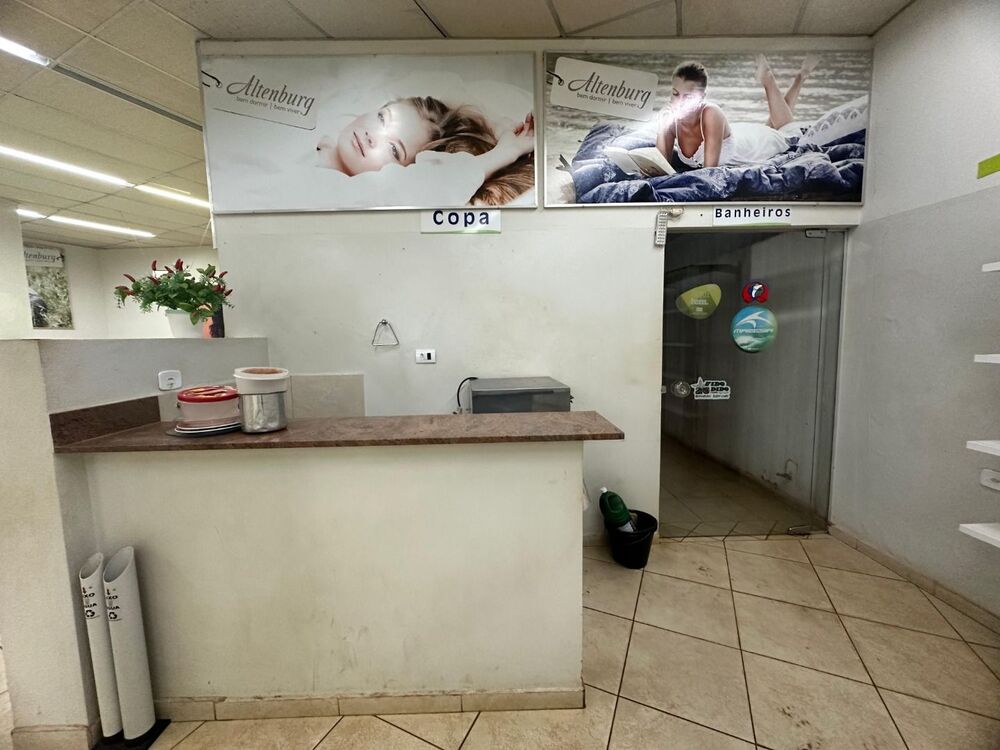 Loja-Salão para alugar, 1200m² - Foto 3
