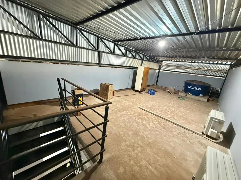 Depósito-Galpão, 250 m² - Foto 1