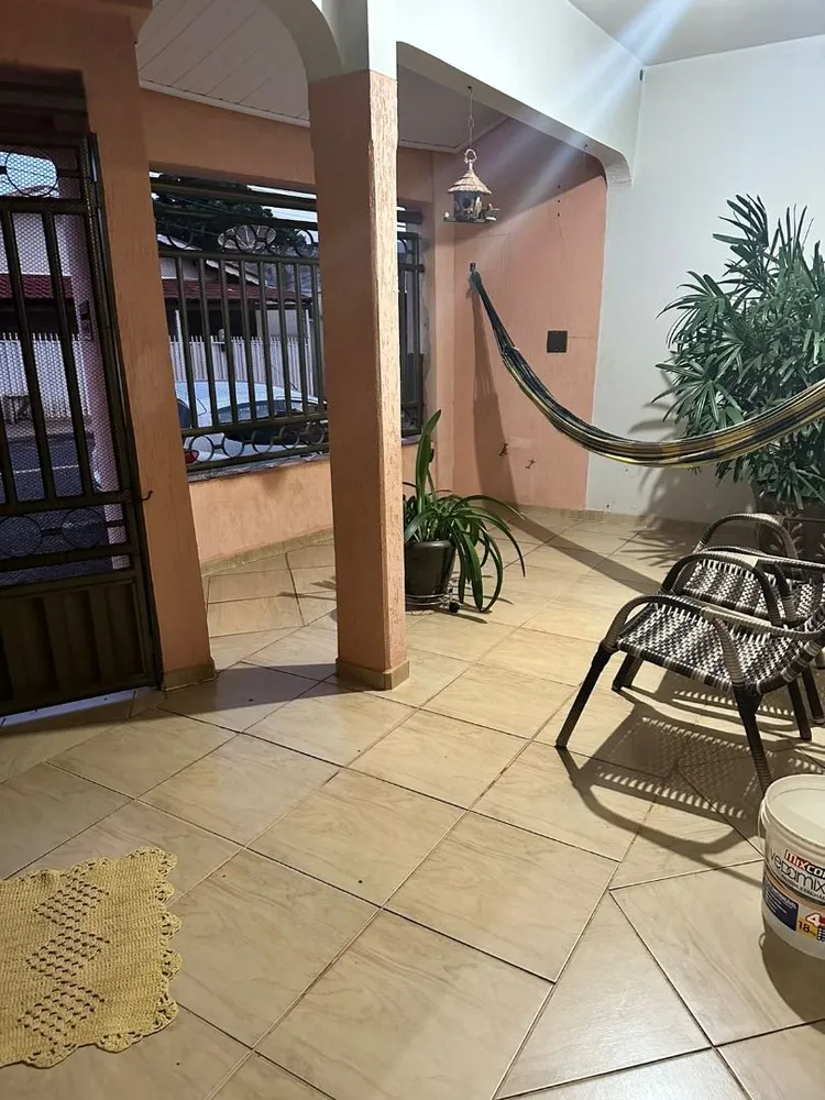 Casa, 3 quartos, 320 m² - Foto 2