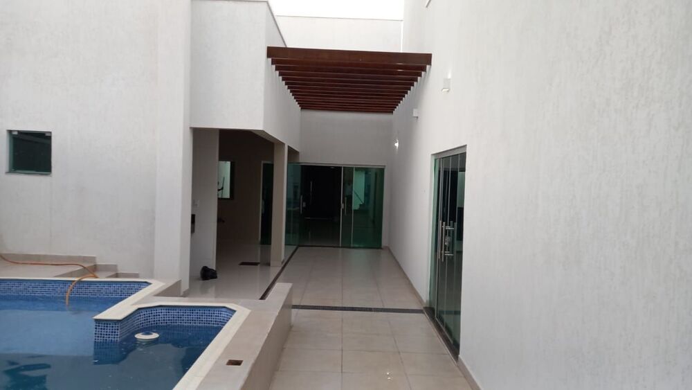 Casa, 3 quartos, 300 m² - Foto 2