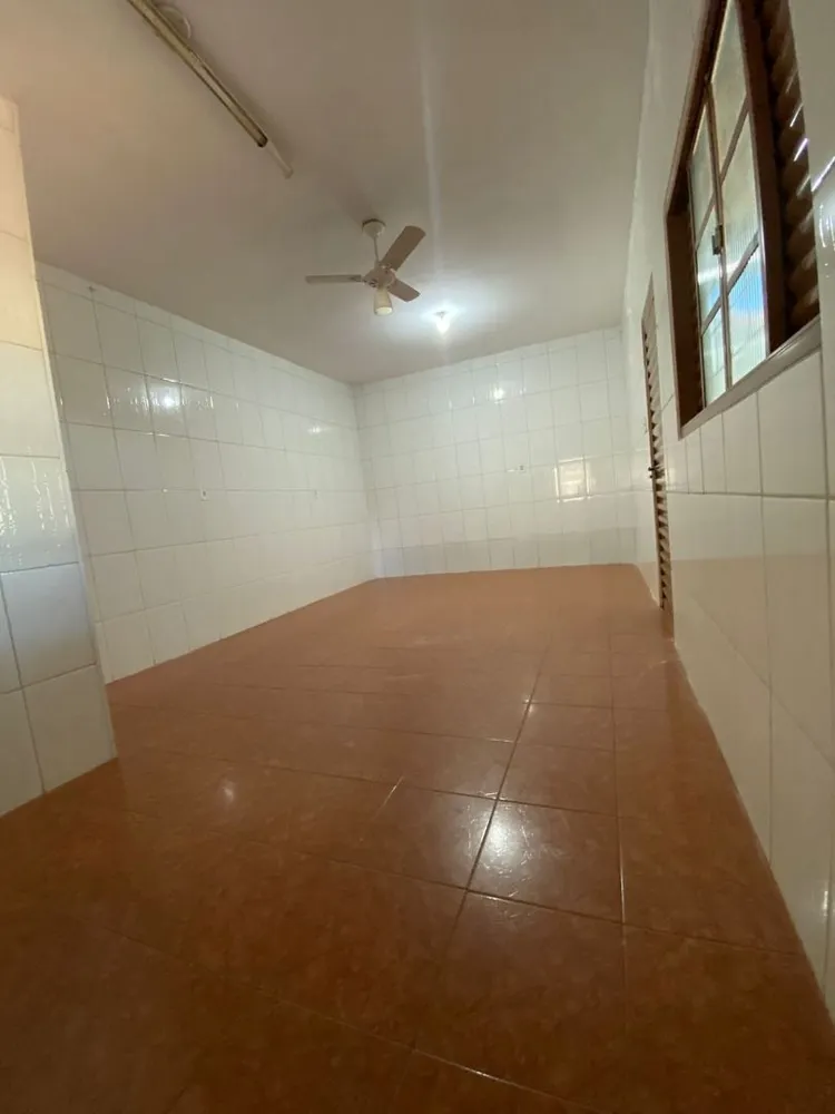 Casa, 3 quartos, 270 m² - Foto 15