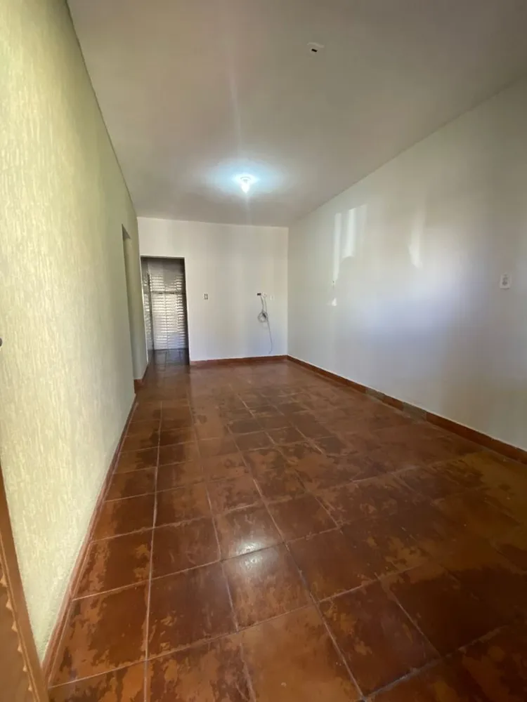 Casa, 3 quartos, 270 m² - Foto 4