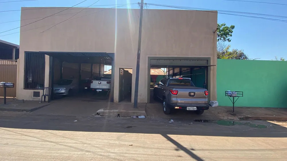 Casa, 2 quartos, 360 m² - Foto 1