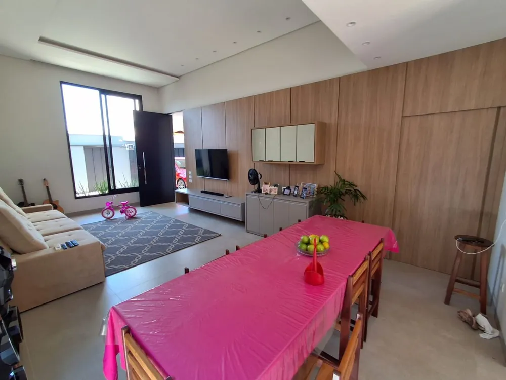 Casa, 3 quartos, 177 m² - Foto 2
