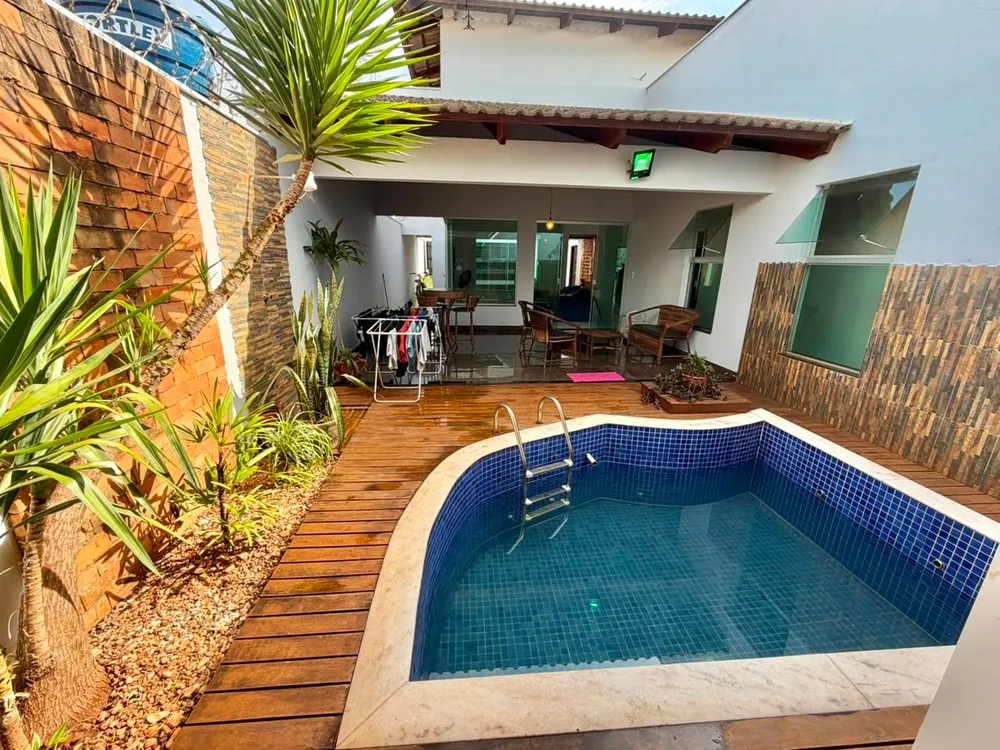 Casa, 3 quartos, 250 m² - Foto 2