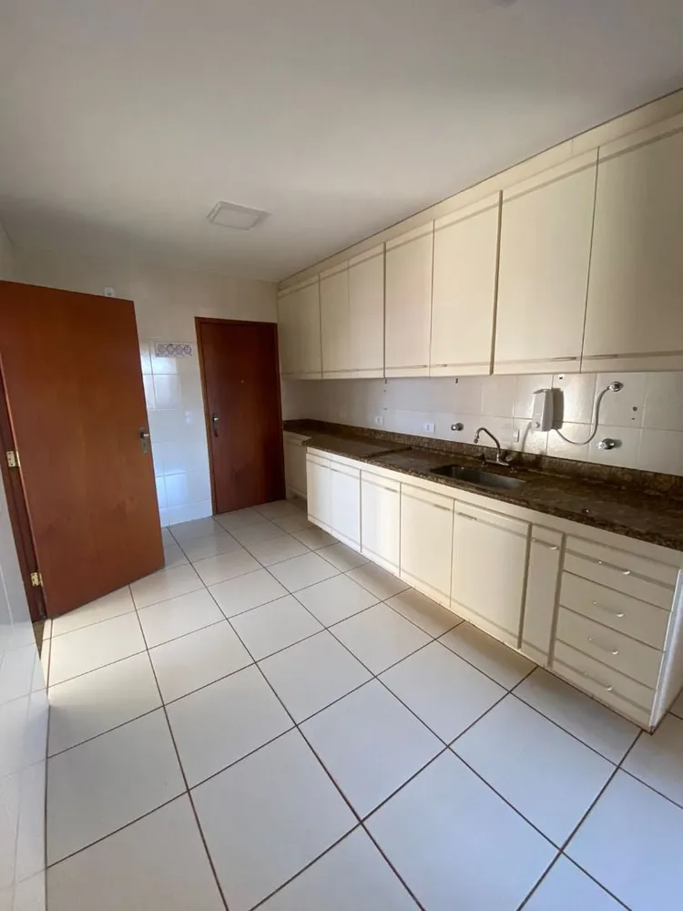 Apartamento, 3 quartos, 156 m² - Foto 6