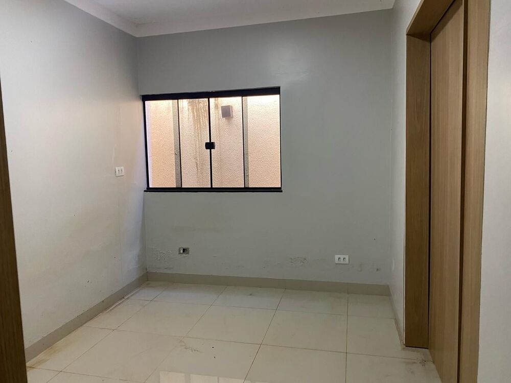 Casa à venda com 3 quartos, 136m² - Foto 4