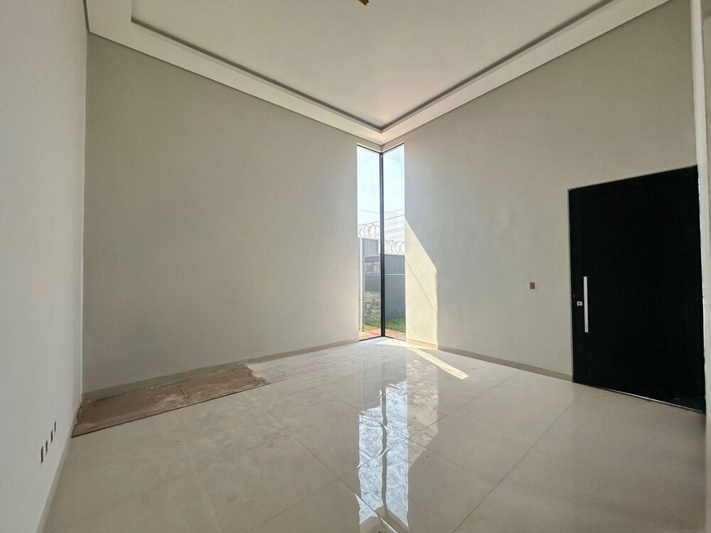 Casa à venda com 2 quartos, 180m² - Foto 3