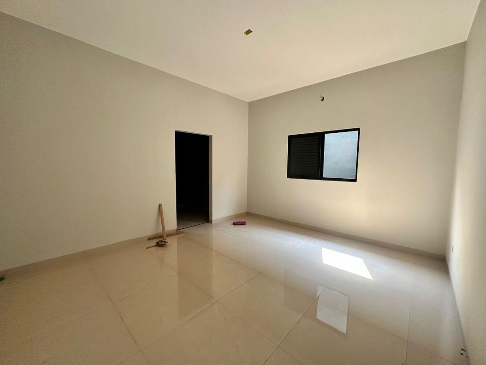 Casa à venda com 2 quartos, 180m² - Foto 9
