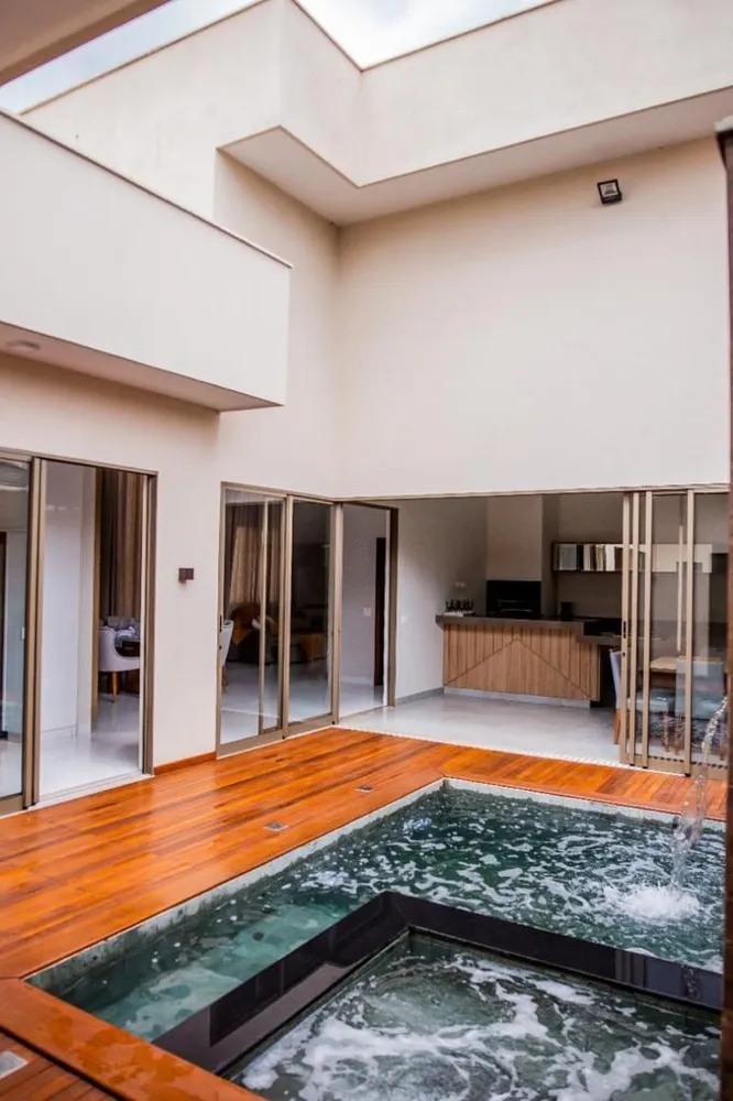 Casa, 3 quartos, 260 m² - Foto 2
