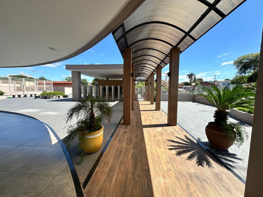 Apartamento à venda com 2 quartos, 80m² - Foto 2