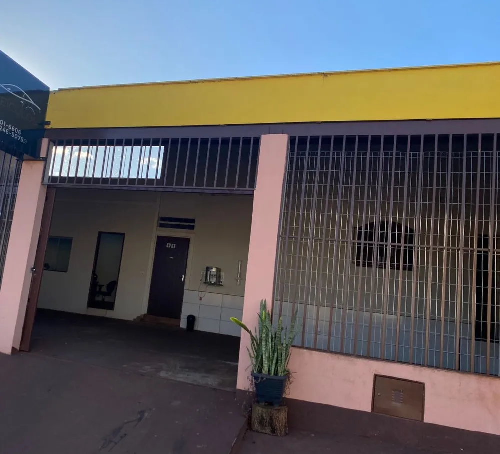 Sala-Conjunto, 200 m² - Foto 1