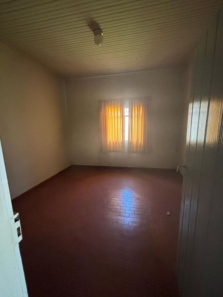 Casa, 3 quartos, 250 m² - Foto 1