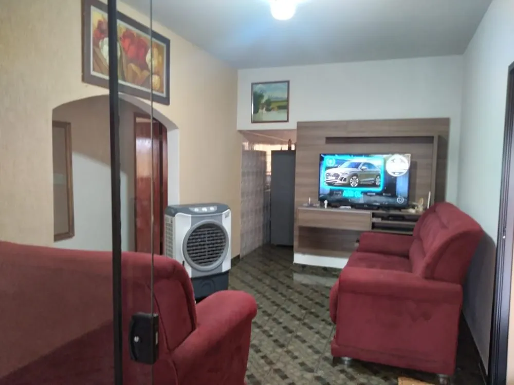 Casa, 3 quartos, 250 m² - Foto 3