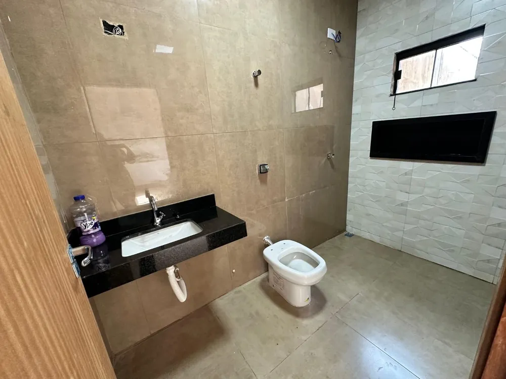 Casa, 3 quartos, 209 m² - Foto 4