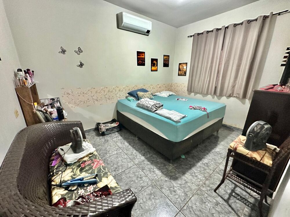 Casa à venda com 4 quartos, 200m² - Foto 10