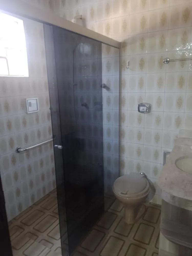 Casa, 4 quartos, 180 m² - Foto 1