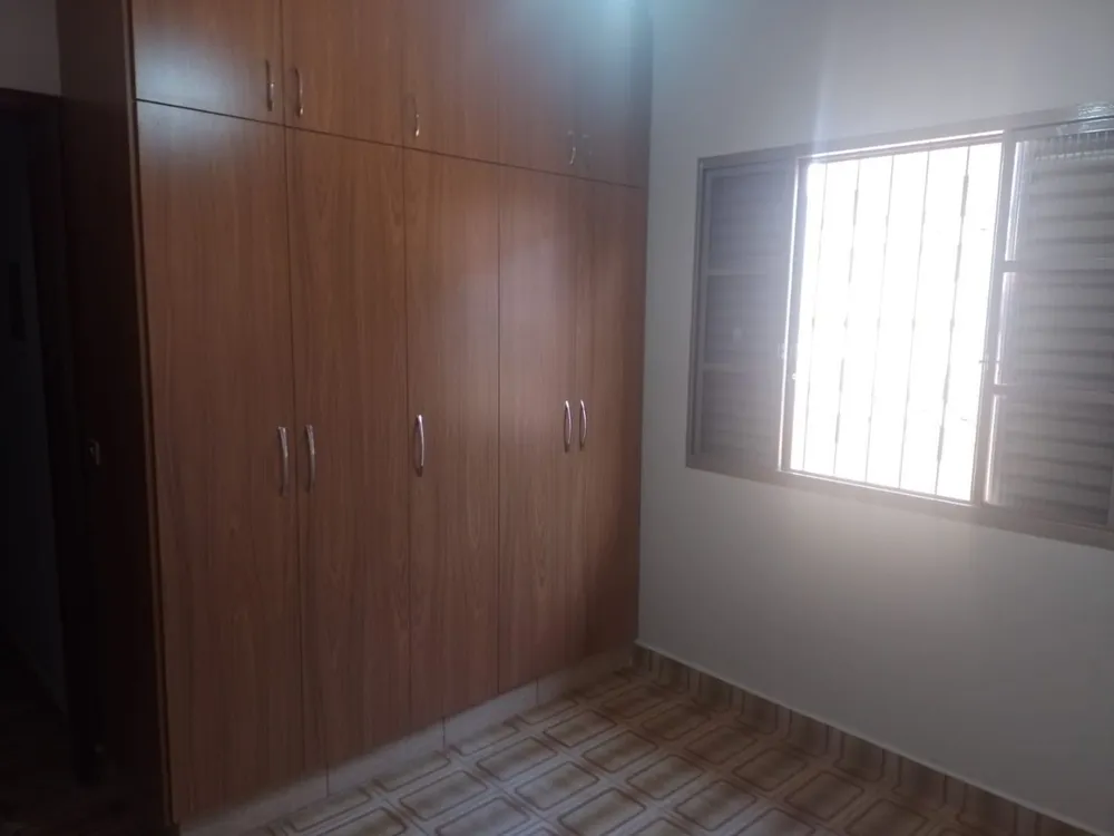 Casa, 4 quartos, 180 m² - Foto 4