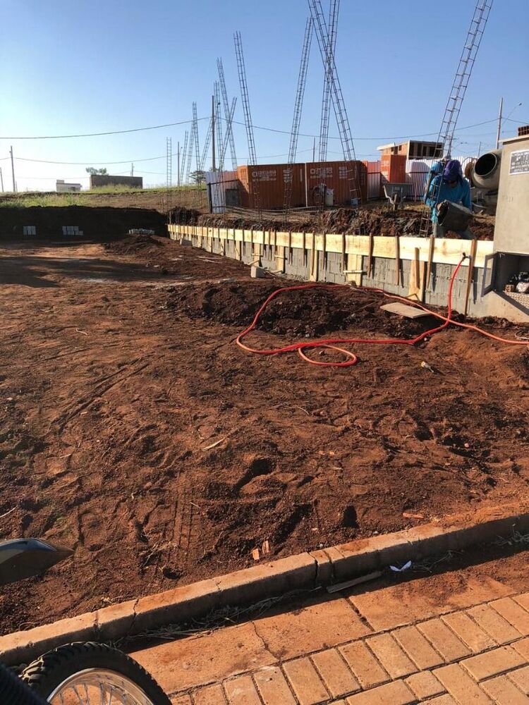 Loteamento e Condomínio, 408 m² - Foto 4