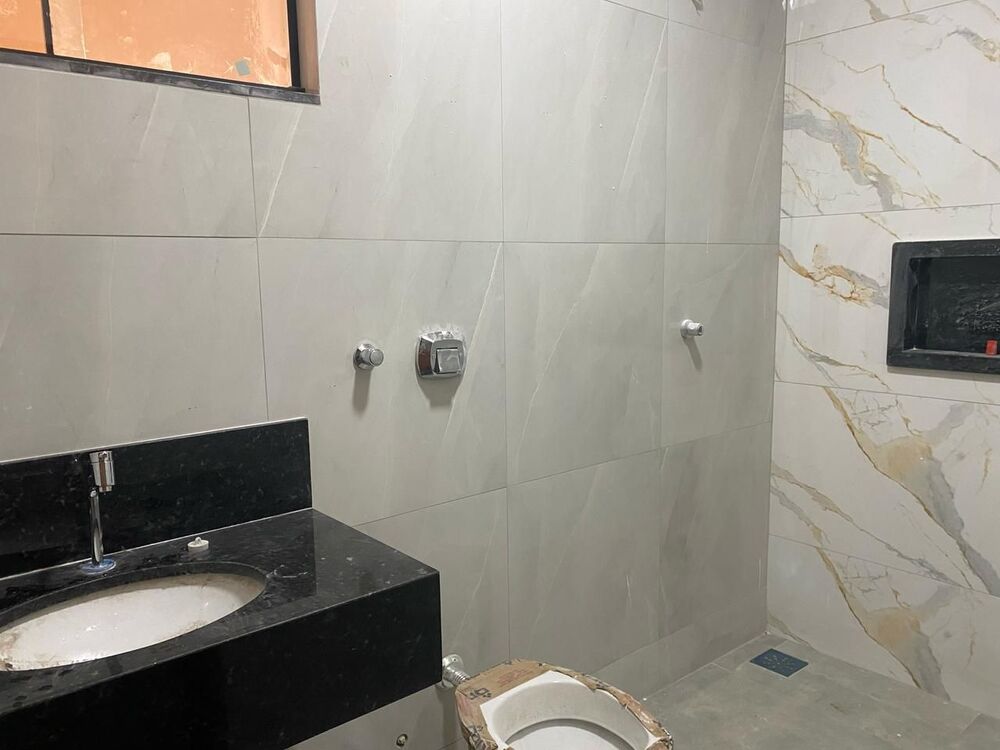 Casa à venda com 3 quartos, 90m² - Foto 4