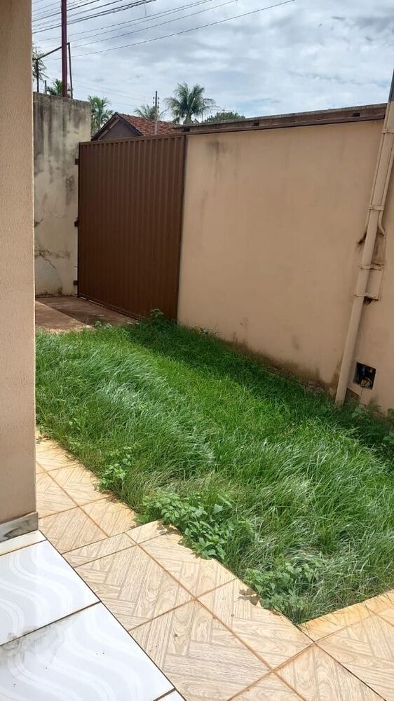 Casa à venda com 3 quartos, 273M2 - Foto 2