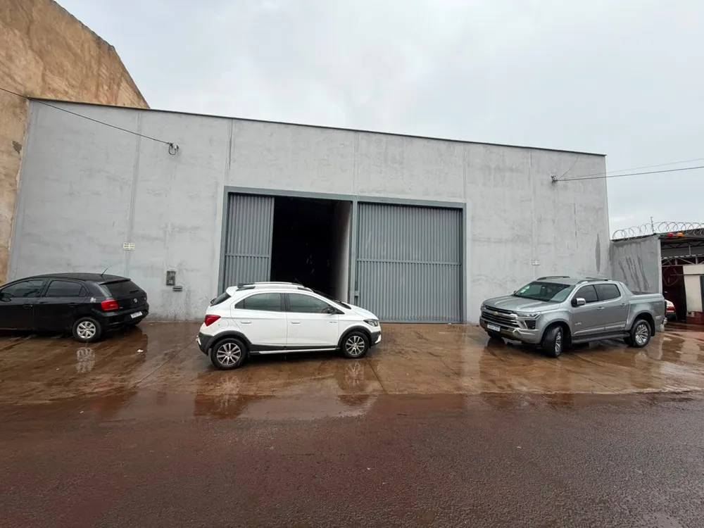 Depósito-Galpão, 250 m² - Foto 1