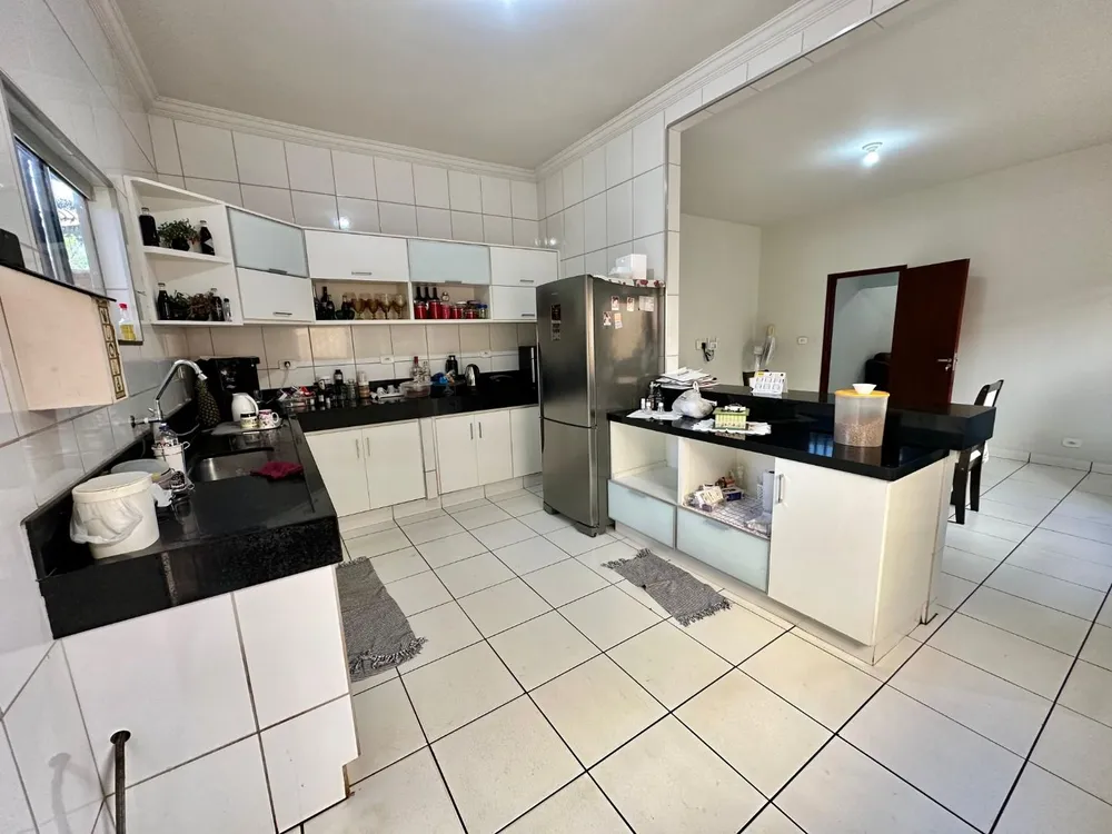 Casa, 3 quartos, 260 m² - Foto 4