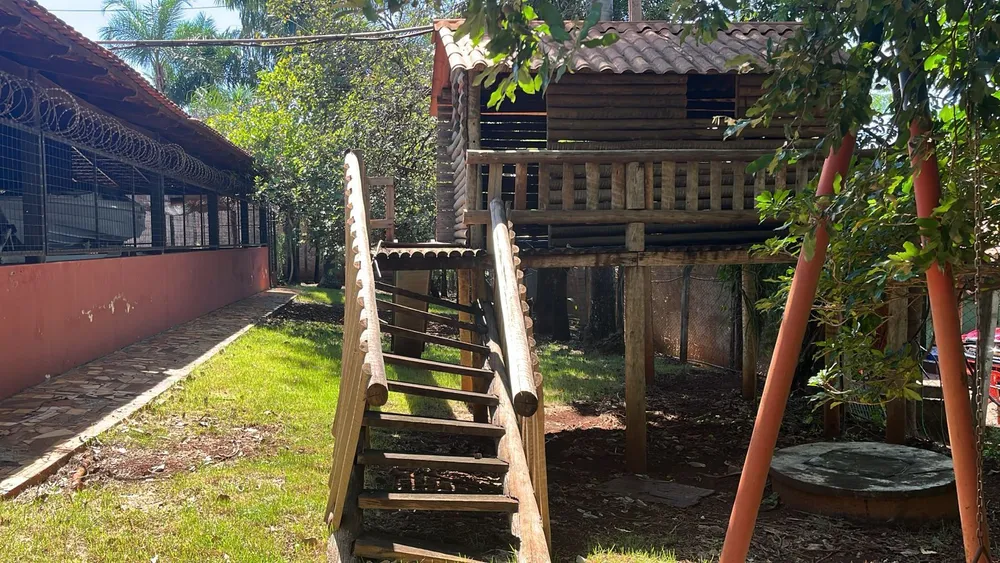 Chácara, 3 quartos, 4750 m² - Foto 1