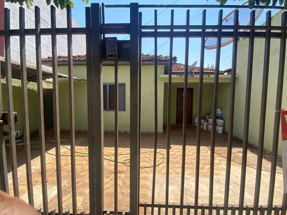 Casa, 2 quartos, 200 m² - Foto 2