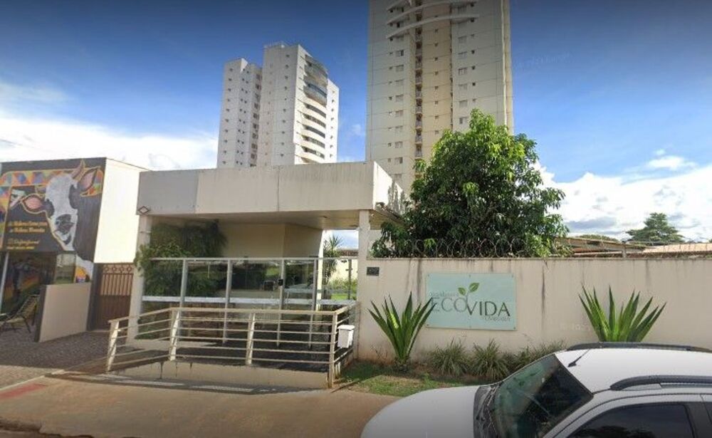 Apartamento à venda com 3 quartos, 93m² - Foto 2