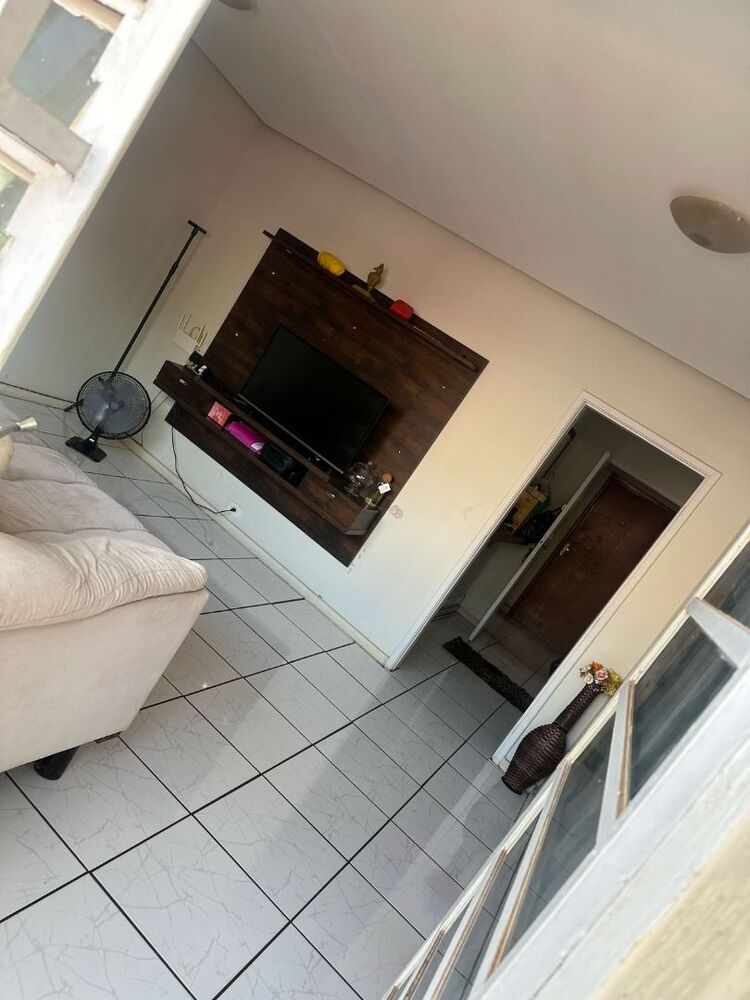 Apartamento à venda com 1 quarto, 60m² - Foto 1