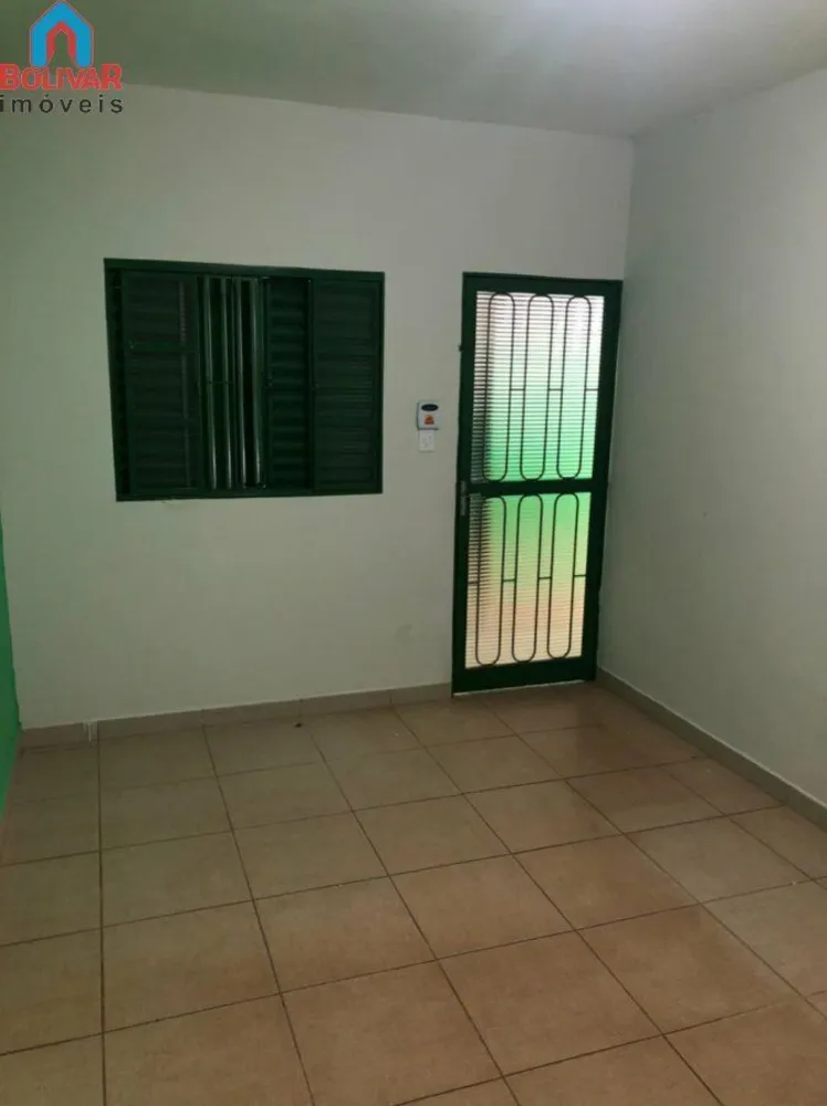 Casa, 3 quartos, 1 m² - Foto 2