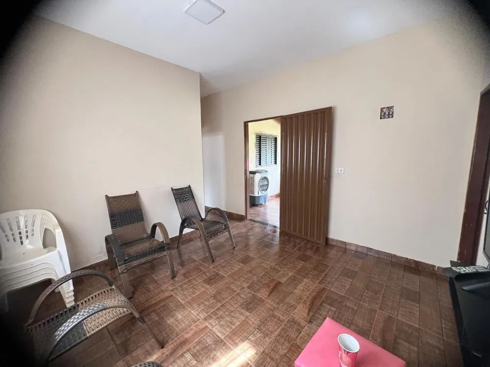 Chácara, 3 quartos, 1200 m² - Foto 1