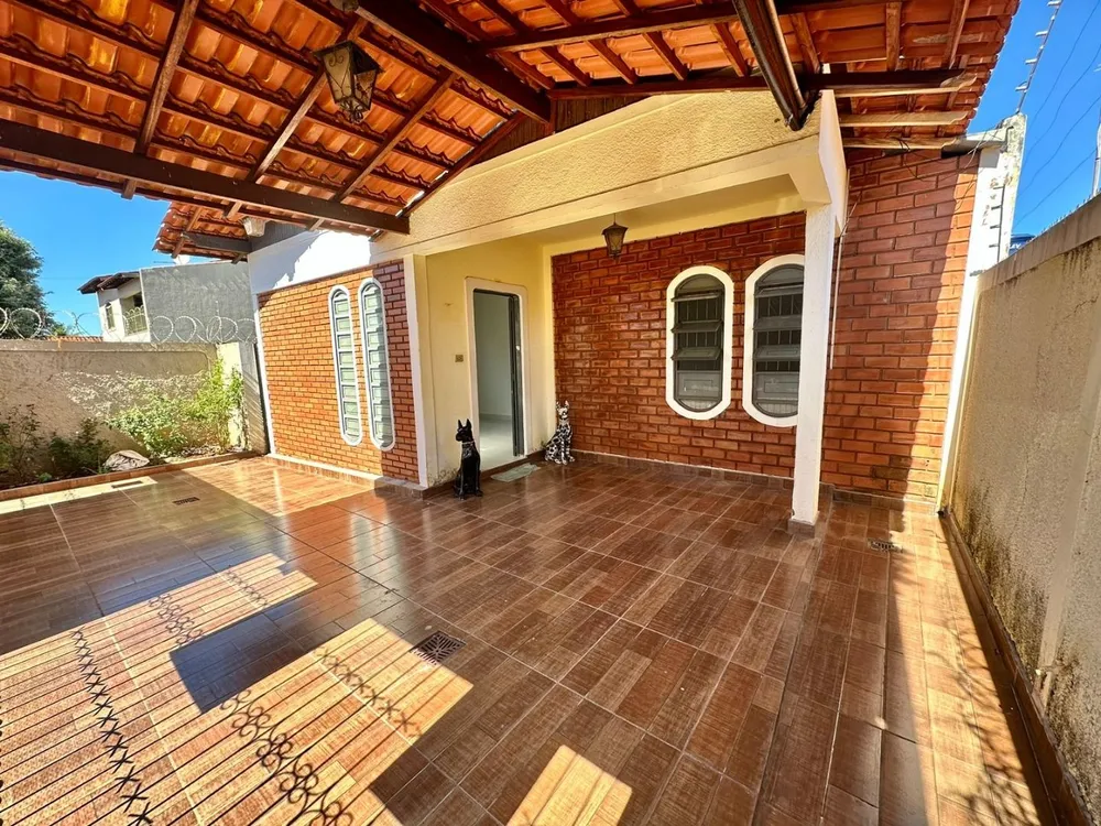 Casa, 4 quartos, 274 m² - Foto 2